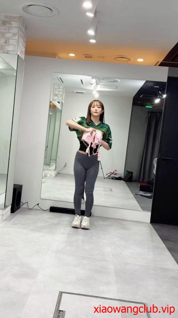 即使服装出了问题，专业舞者依然能够充分展现自己的魅力。